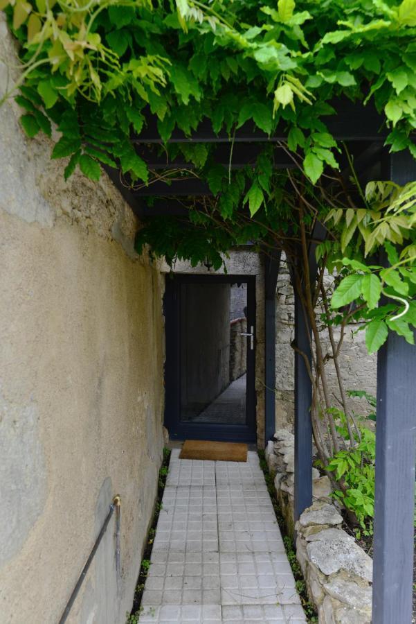 Saint-Martin-L'ars Chez Pique-Fesse Chambre D'Hote المظهر الخارجي الصورة